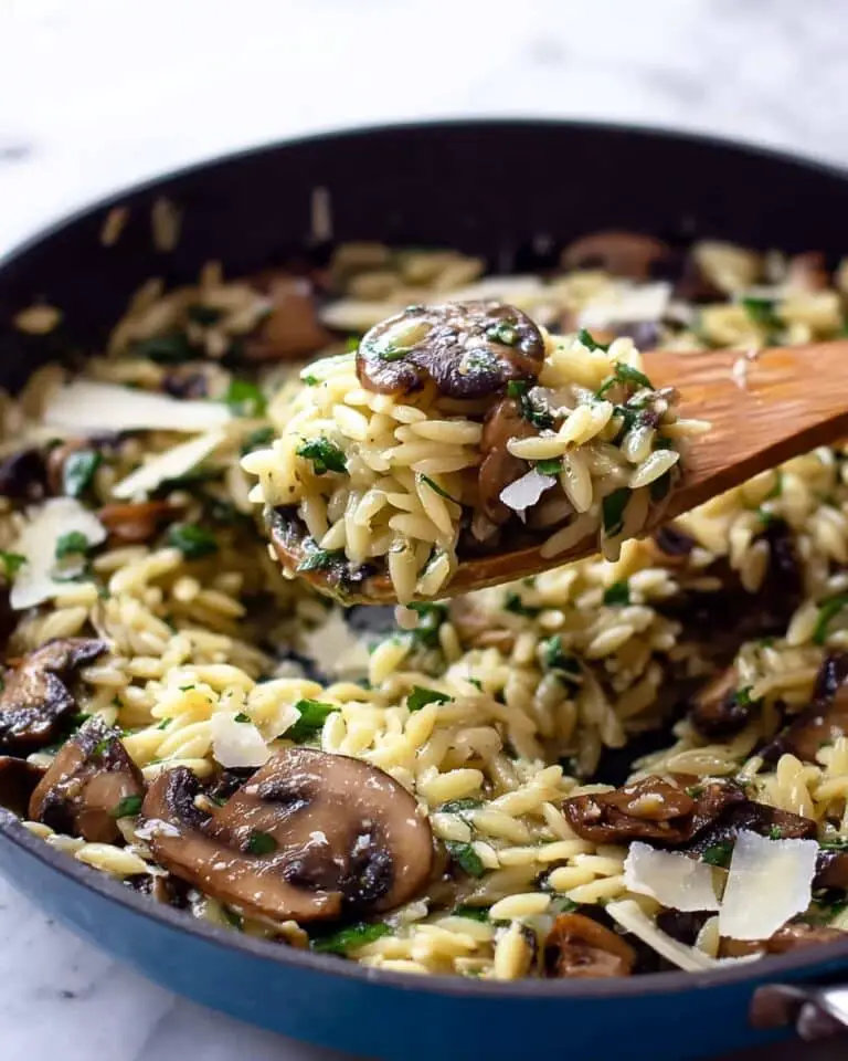 Creamy Spinach Orzo with Mushrooms Recipe